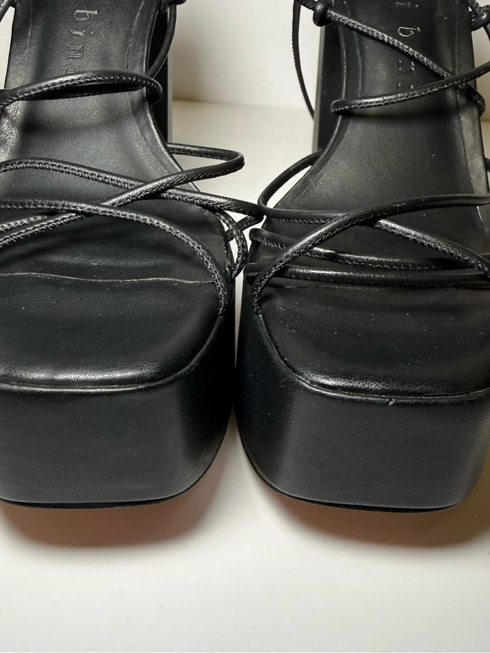 Gianni Bini Rixey Platform Sandals Size 7 Black Y2K Grunge Chunky Block Heel